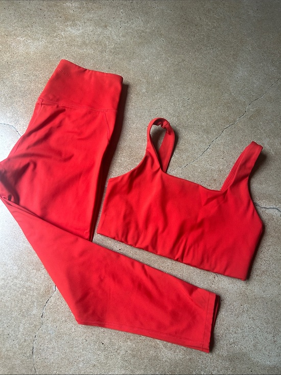 girlfriend collective Other - Girlfriend Set - Sports Bra & Leggings
